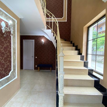 Hotel Sunny Days Borjomi Exterior foto