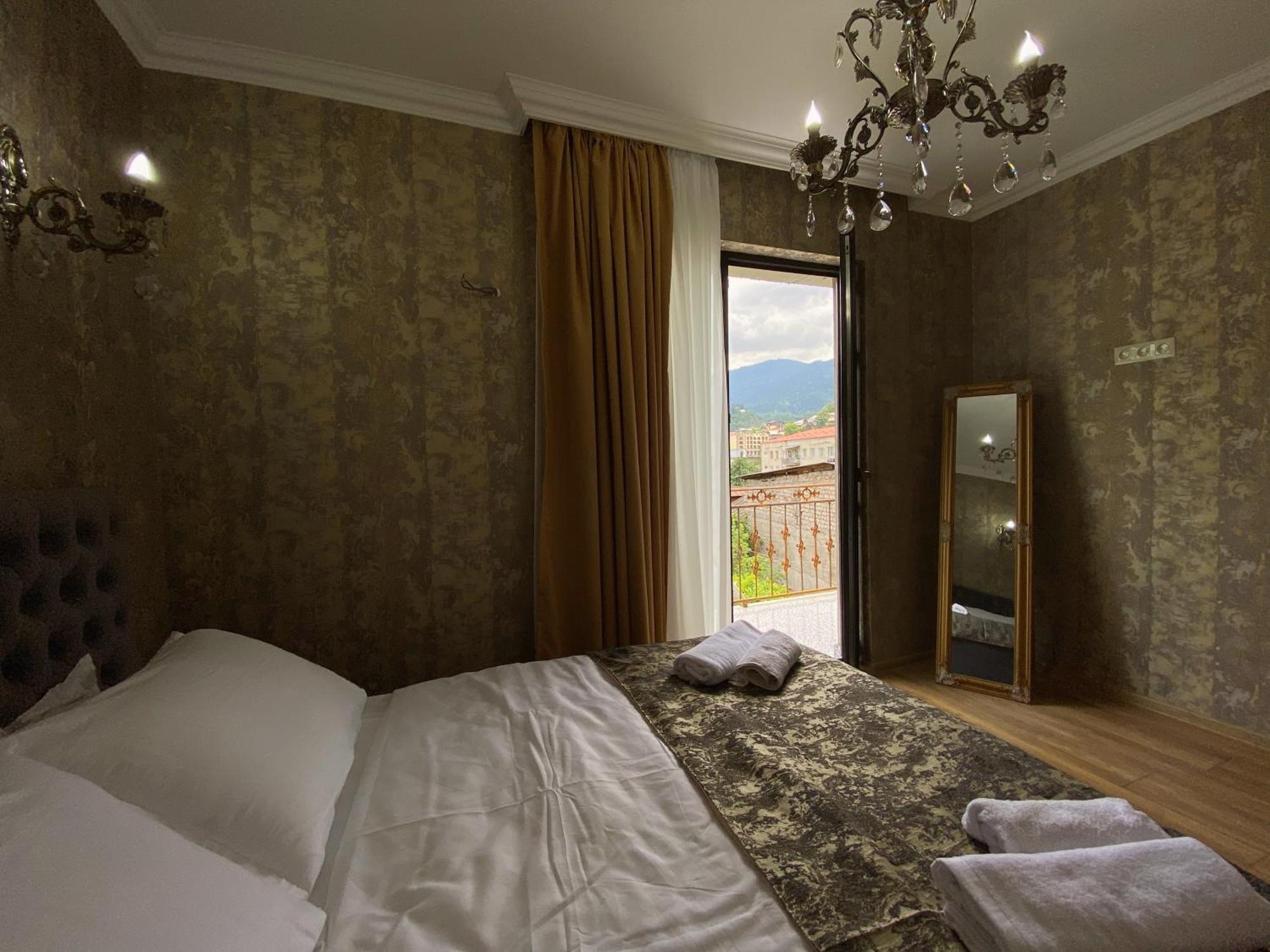 Hotel Sunny Days Borjomi Exterior foto