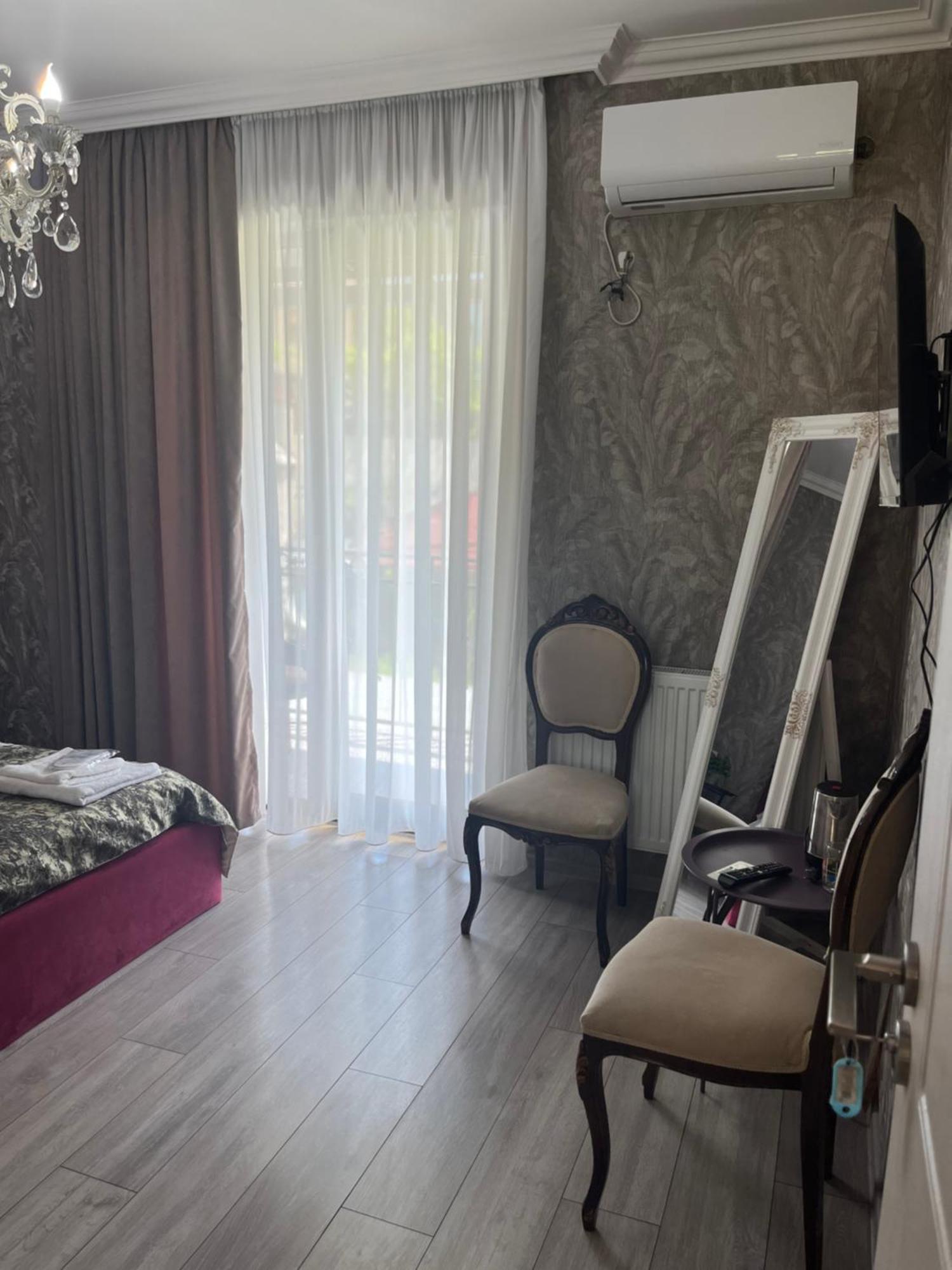 Hotel Sunny Days Borjomi Exterior foto